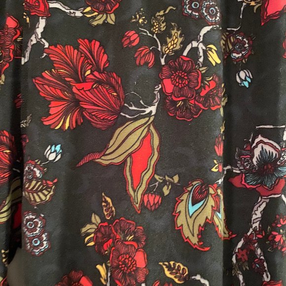 EUC LuLaRoe Black with Flowers Leggings OS - Picture 4 of 4